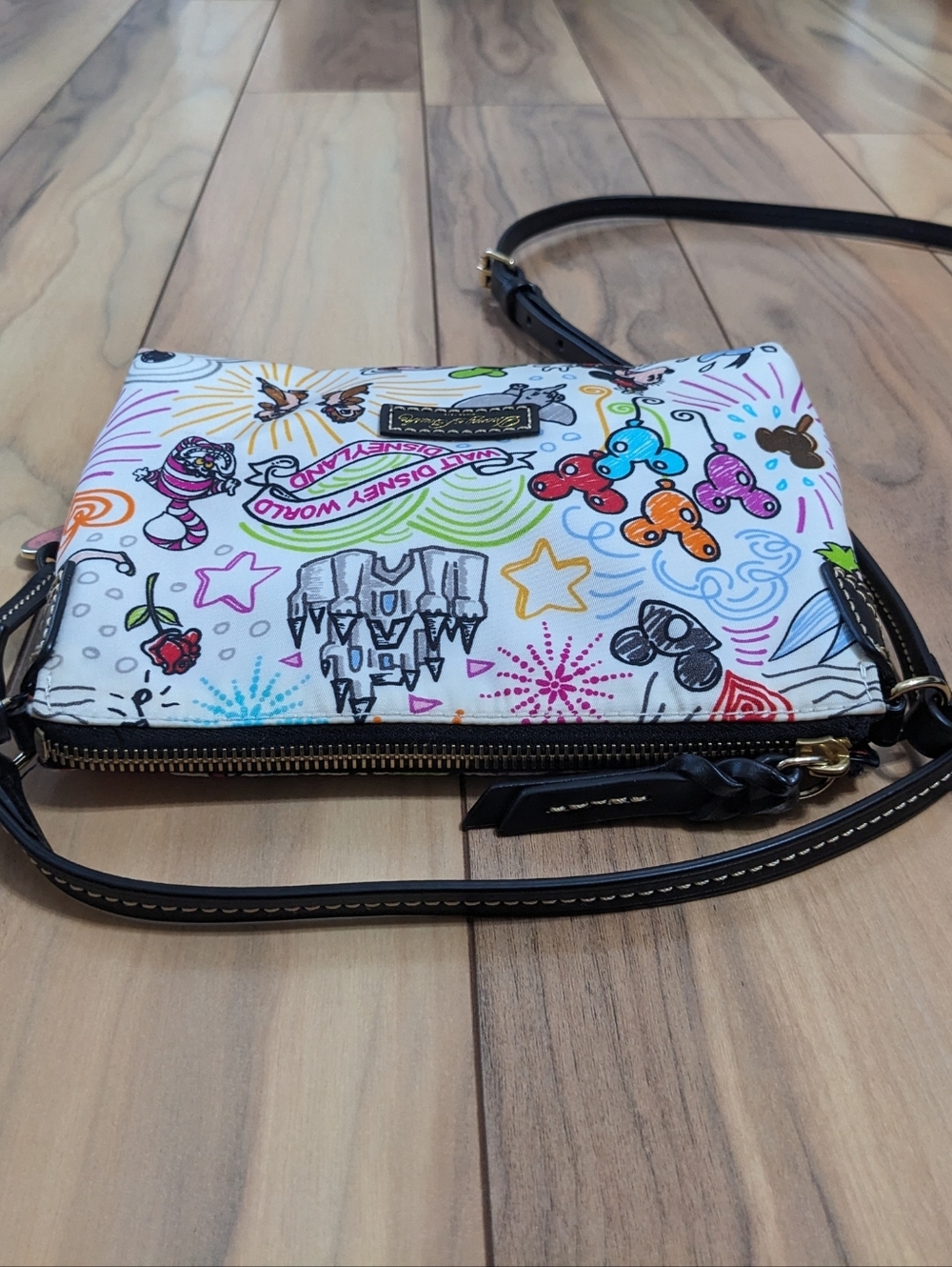 EUC! Dooney & Bourke X Disney Nylon Sketch Crossbody Bag In Black And White - Picture 7 of 16